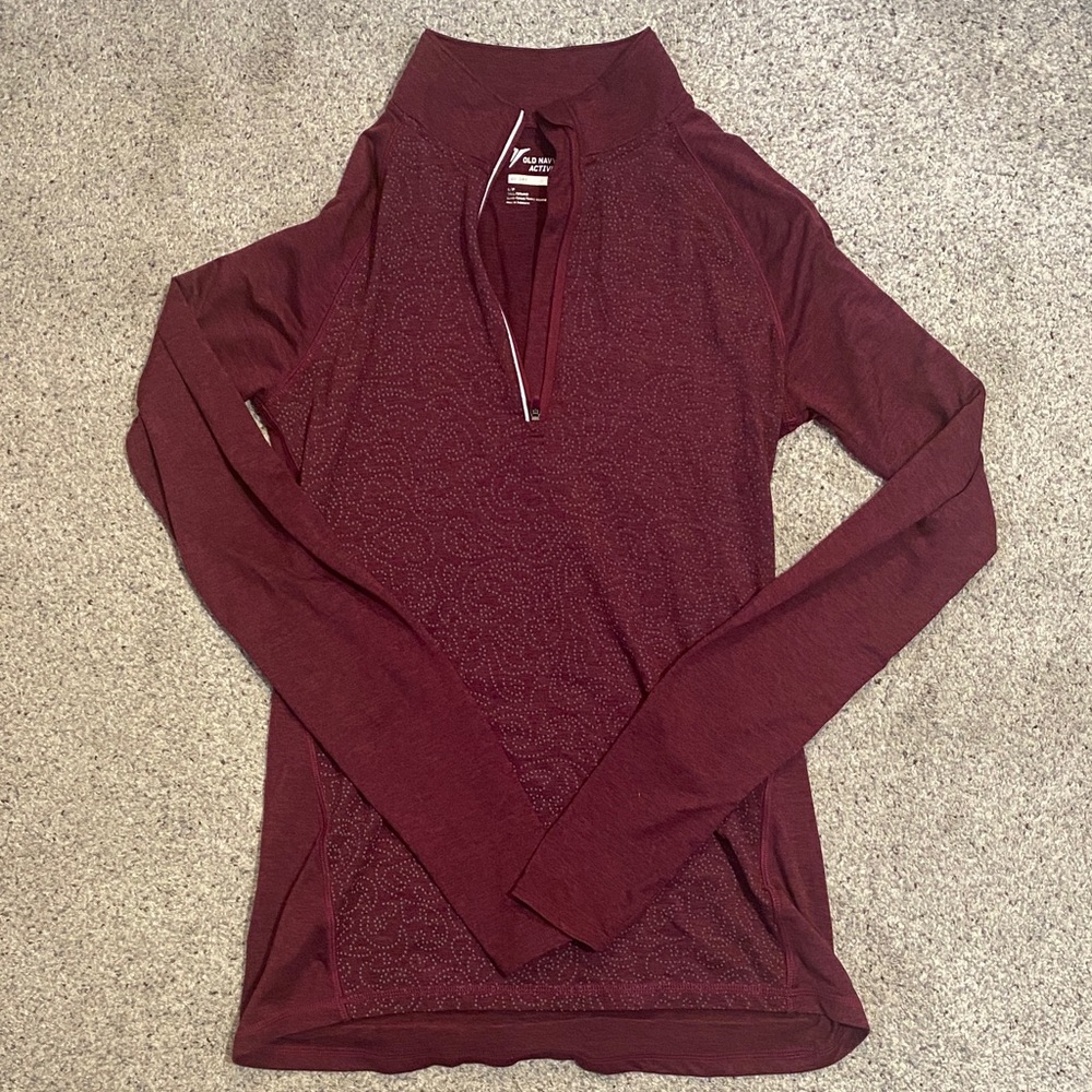 Old Navy Women's Maroon Long Sleeve Top